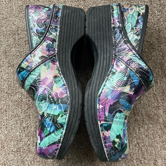 Dansko clogs - Picture 5 of 9